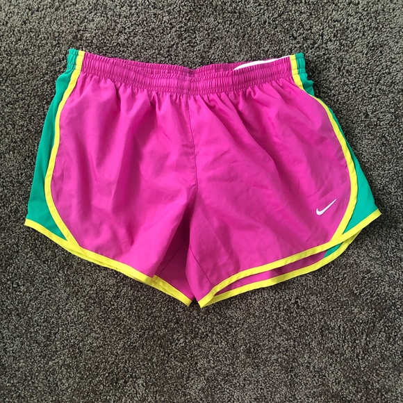 Girls Nike Shorts Bundle - Picture 3 of 4